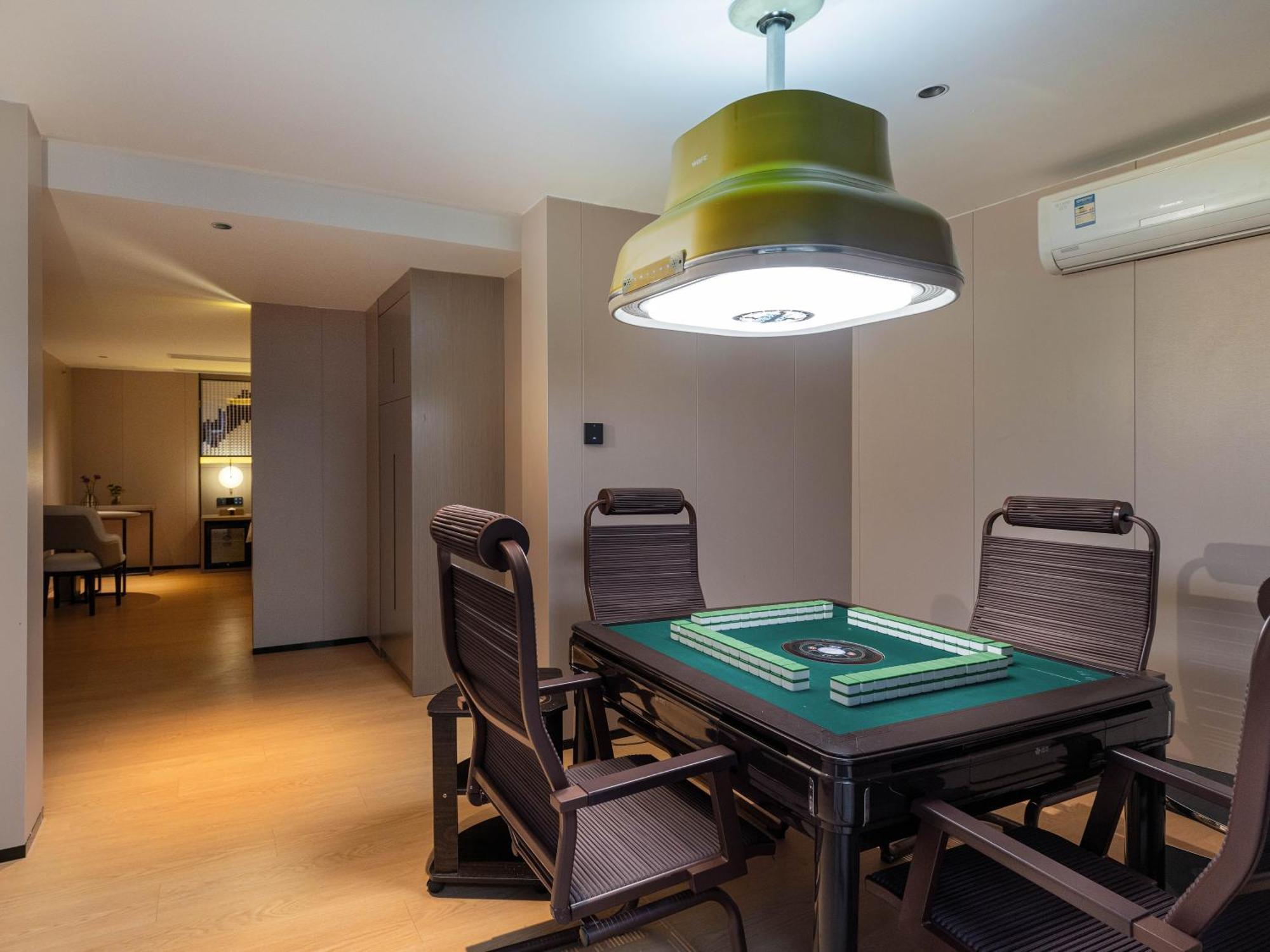 Lavande International Hotel Guangzhou Taikoo Hui Square Shipaiqiao Metro Station Branch - Free Shuttle Bus To Canton Fair Complex During Canton Fair Period & Free Vpn Internet Access Exteriér fotografie