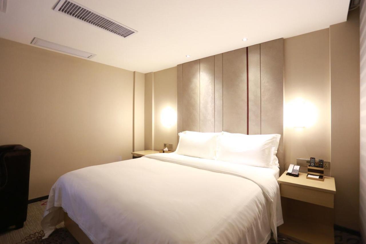 Lavande International Hotel Guangzhou Taikoo Hui Square Shipaiqiao Metro Station Branch - Free Shuttle Bus To Canton Fair Complex During Canton Fair Period & Free Vpn Internet Access Exteriér fotografie