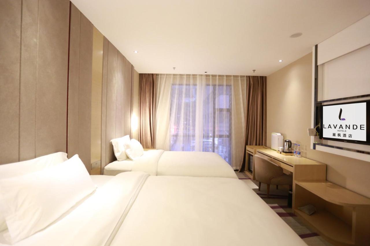 Lavande International Hotel Guangzhou Taikoo Hui Square Shipaiqiao Metro Station Branch - Free Shuttle Bus To Canton Fair Complex During Canton Fair Period & Free Vpn Internet Access Exteriér fotografie