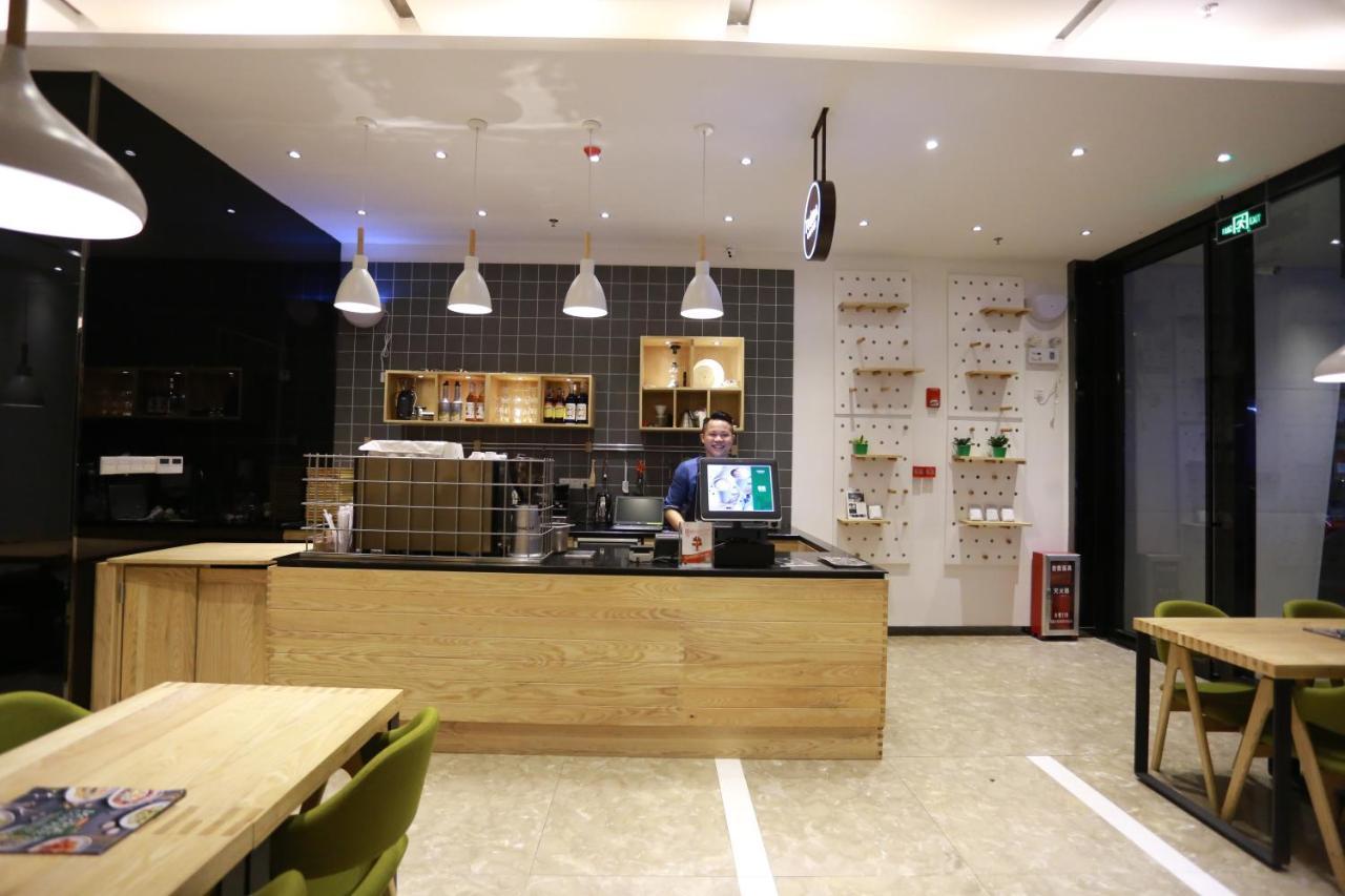Lavande International Hotel Guangzhou Taikoo Hui Square Shipaiqiao Metro Station Branch - Free Shuttle Bus To Canton Fair Complex During Canton Fair Period & Free Vpn Internet Access Exteriér fotografie