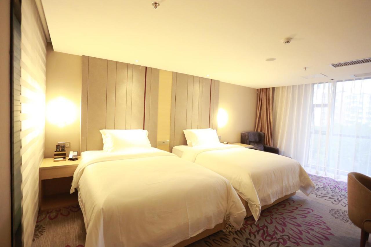 Lavande International Hotel Guangzhou Taikoo Hui Square Shipaiqiao Metro Station Branch - Free Shuttle Bus To Canton Fair Complex During Canton Fair Period & Free Vpn Internet Access Exteriér fotografie